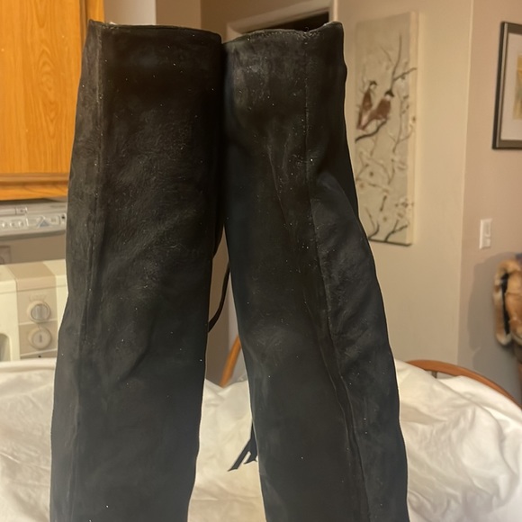 Ladies knee high boots - Picture 3 of 10